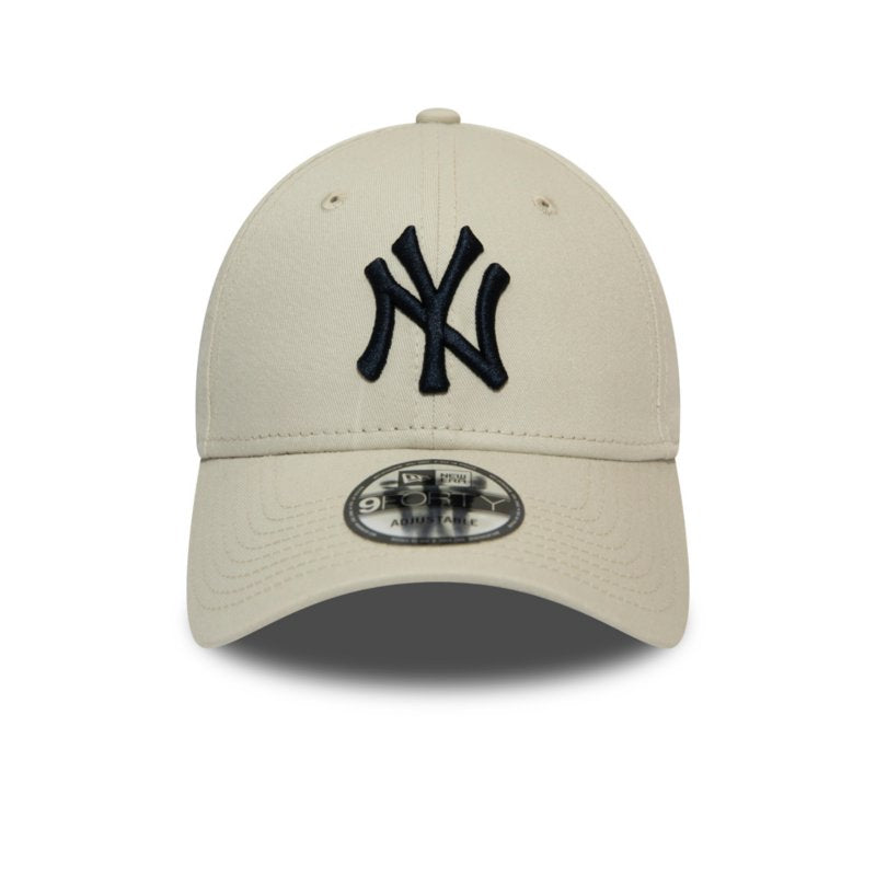 NEW ERA Casquette homme 9Forty Adjustable New York Yankees League Essential Beige